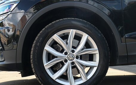 Volkswagen Tiguan II, 2019 год, 3 050 000 рублей, 21 фотография