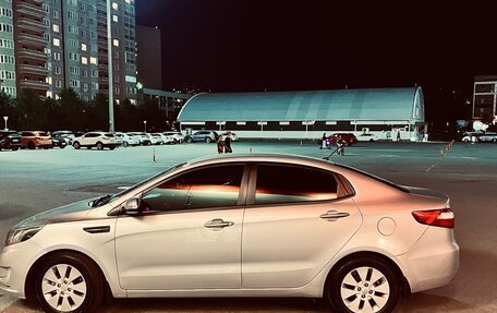 KIA Rio III рестайлинг, 2014 год, 900 000 рублей, 4 фотография