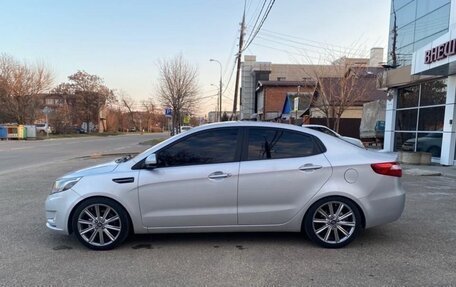 KIA Rio III рестайлинг, 2014 год, 900 000 рублей, 23 фотография