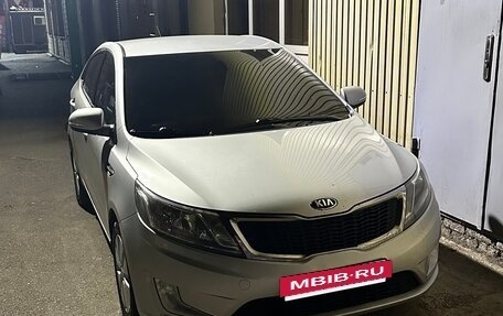 KIA Rio III рестайлинг, 2014 год, 900 000 рублей, 12 фотография