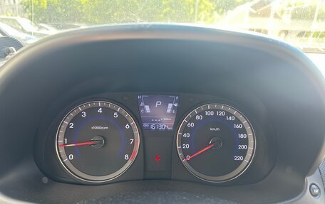 Hyundai Solaris II рестайлинг, 2014 год, 800 000 рублей, 6 фотография