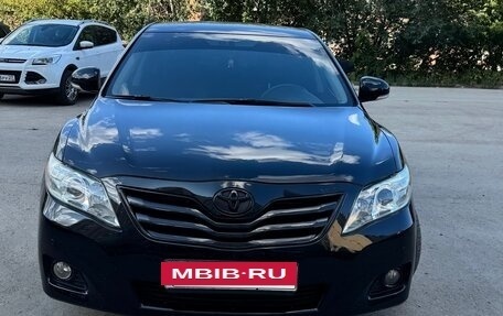 Toyota Camry, 2011 год, 1 400 000 рублей, 2 фотография