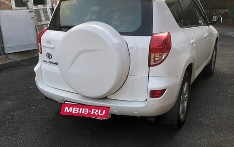 Toyota RAV4, 2007 год, 1 200 000 рублей, 5 фотография
