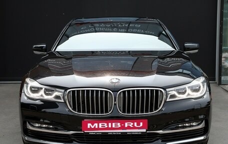 BMW 7 серия, 2017 год, 2 810 000 рублей, 2 фотография