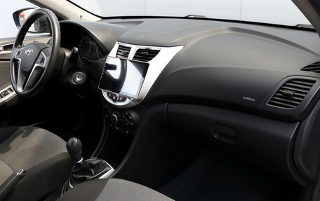 Hyundai Solaris II рестайлинг, 2014 год, 820 000 рублей, 9 фотография