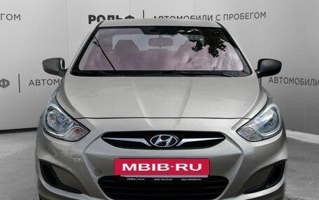 Hyundai Solaris II рестайлинг, 2014 год, 820 000 рублей, 2 фотография