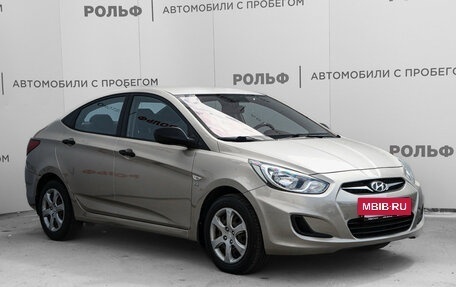 Hyundai Solaris II рестайлинг, 2014 год, 820 000 рублей, 3 фотография