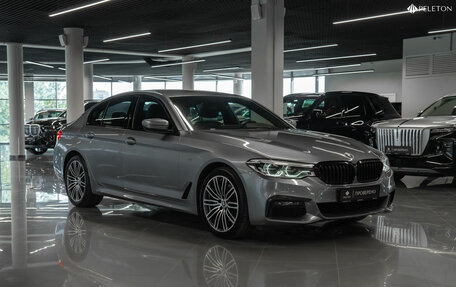 BMW 5 серия, 2019 год, 3 980 000 рублей, 2 фотография
