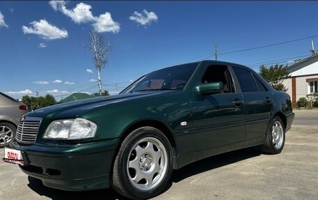 Mercedes-Benz C-Класс, 1998 год, 700 000 рублей, 1 фотография