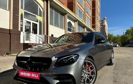 Mercedes-Benz E-Класс, 2018 год, 5 100 000 рублей, 1 фотография