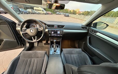 Skoda Superb III рестайлинг, 2017 год, 2 150 000 рублей, 18 фотография