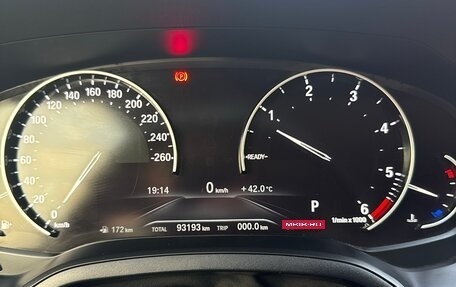 BMW 3 серия, 2019 год, 3 050 000 рублей, 10 фотография