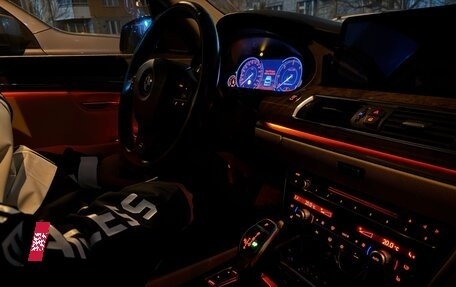 BMW 5 серия, 2010 год, 1 970 000 рублей, 14 фотография