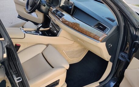 BMW 5 серия, 2010 год, 1 970 000 рублей, 18 фотография