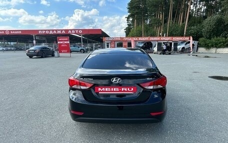 Hyundai Elantra V, 2014 год, 1 050 000 рублей, 2 фотография
