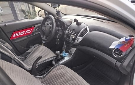 Chevrolet Cruze II, 2013 год, 750 000 рублей, 12 фотография