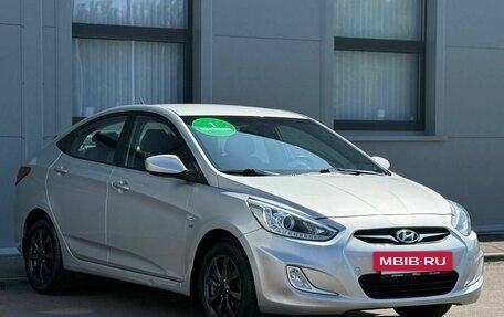 Hyundai Solaris II рестайлинг, 2014 год, 900 000 рублей, 3 фотография
