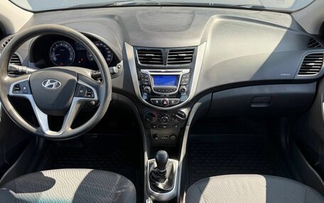 Hyundai Solaris II рестайлинг, 2014 год, 900 000 рублей, 14 фотография