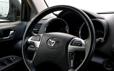 Toyota Highlander III, 2013 год, 2 137 000 рублей, 13 фотография