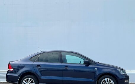 Volkswagen Polo VI (EU Market), 2016 год, 882 600 рублей, 13 фотография