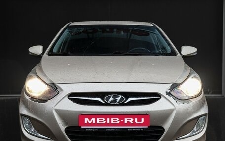 Hyundai Solaris II рестайлинг, 2011 год, 717 000 рублей, 2 фотография