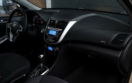 Hyundai Solaris II рестайлинг, 2011 год, 717 000 рублей, 9 фотография