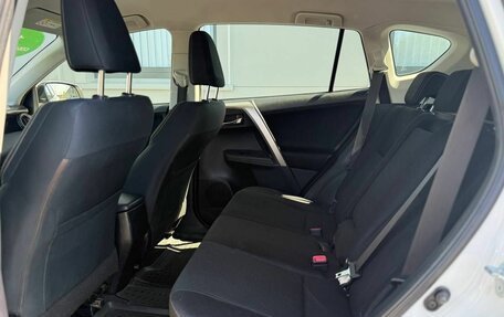 Toyota RAV4, 2013 год, 1 650 000 рублей, 12 фотография