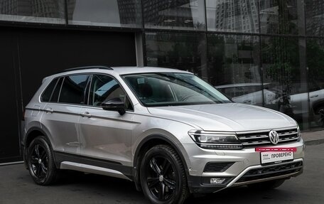 Volkswagen Tiguan II, 2019 год, 2 190 000 рублей, 3 фотография