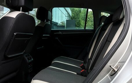 Volkswagen Tiguan II, 2019 год, 2 190 000 рублей, 10 фотография