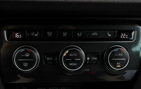 Volkswagen Tiguan II, 2019 год, 2 190 000 рублей, 21 фотография