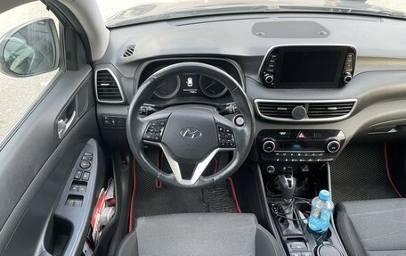 Hyundai Tucson III, 2018 год, 1 850 000 рублей, 2 фотография