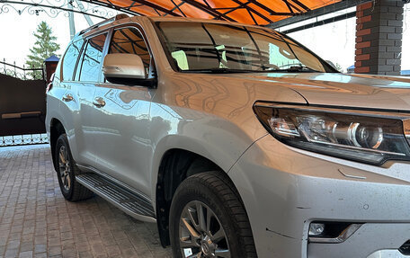Toyota Land Cruiser Prado 150 рестайлинг 2, 2020 год, 4 750 000 рублей, 6 фотография