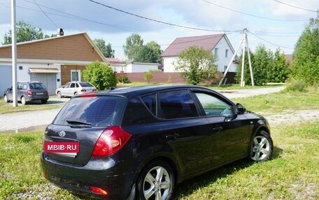 KIA cee'd I рестайлинг, 2009 год, 545 000 рублей, 3 фотография