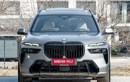 BMW X7, 2024 год, 13 500 000 рублей, 3 фотография