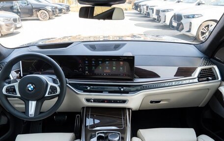 BMW X7, 2024 год, 13 500 000 рублей, 10 фотография