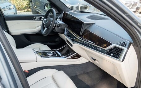 BMW X7, 2024 год, 13 500 000 рублей, 18 фотография