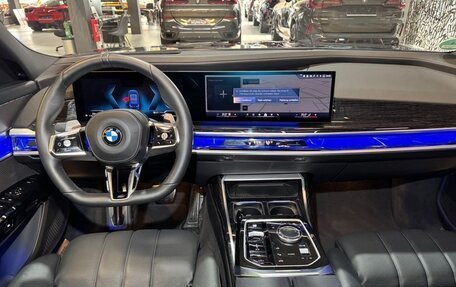 BMW 7 серия, 2024 год, 12 690 000 рублей, 10 фотография