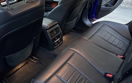 BMW 3 серия, 2019 год, 4 350 000 рублей, 16 фотография