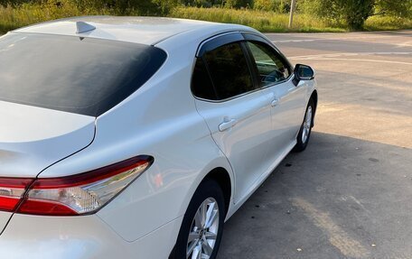 Toyota Camry, 2020 год, 2 270 000 рублей, 6 фотография
