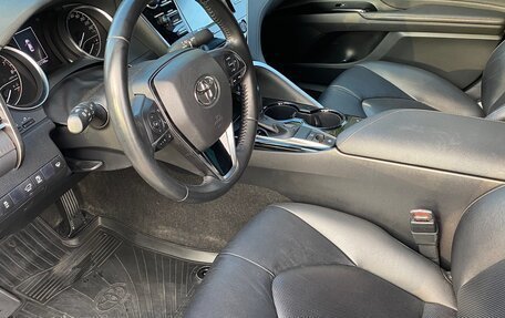 Toyota Camry, 2020 год, 2 270 000 рублей, 13 фотография
