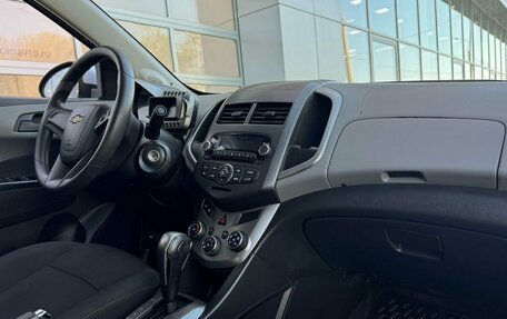 Chevrolet Aveo III, 2013 год, 677 400 рублей, 6 фотография
