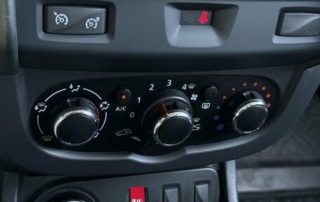 Renault Duster I рестайлинг, 2015 год, 1 398 000 рублей, 11 фотография