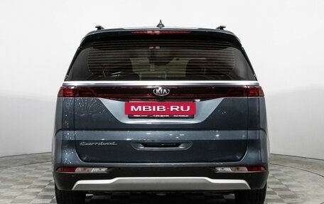 KIA Carnival, 2021 год, 3 650 000 рублей, 6 фотография