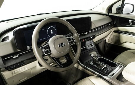 KIA Carnival, 2021 год, 3 650 000 рублей, 11 фотография