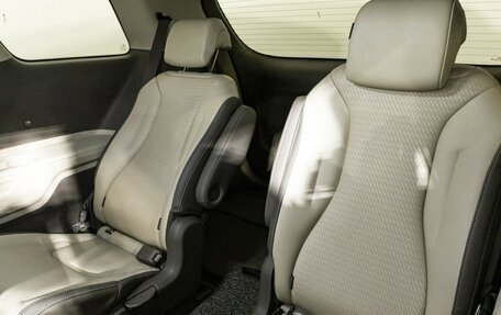 KIA Carnival, 2021 год, 3 650 000 рублей, 21 фотография