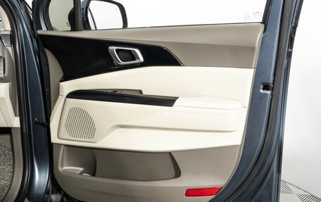 KIA Carnival, 2021 год, 3 650 000 рублей, 18 фотография