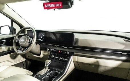 KIA Carnival, 2021 год, 3 650 000 рублей, 9 фотография