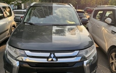 Mitsubishi Outlander III рестайлинг 3, 2015 год, 2 000 000 рублей, 1 фотография