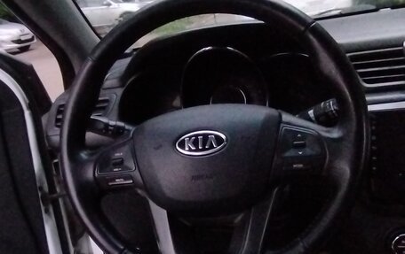 KIA Rio III рестайлинг, 2012 год, 750 000 рублей, 6 фотография