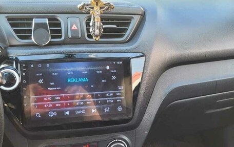 KIA Rio III рестайлинг, 2012 год, 750 000 рублей, 14 фотография